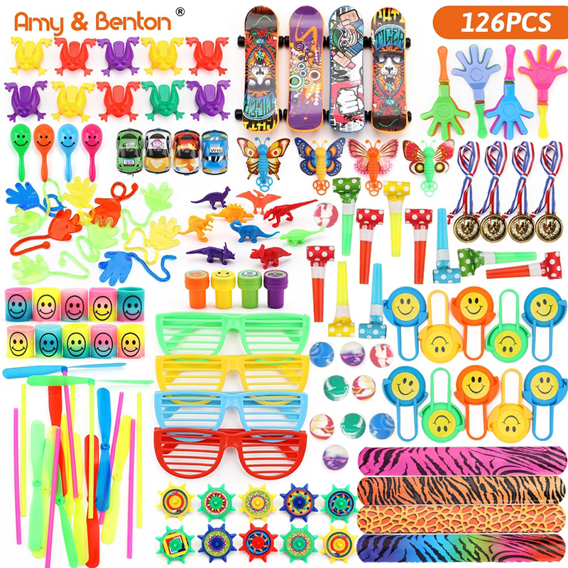 126PCS-Toys-Assorted-1